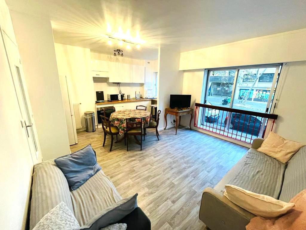 Appartement Bastille - Voltaire - Saint Paul - Centre De Paris - 5 Pers ภายนอก รูปภาพ